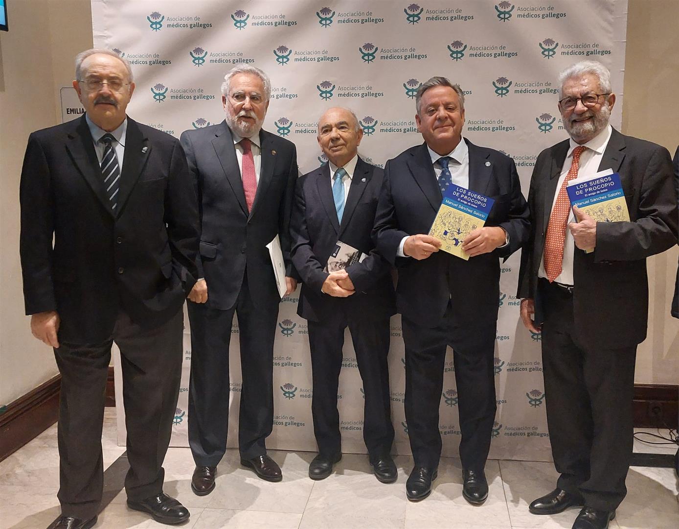 Foto da noticia:Santalices recorda ao profesor Sánchez Salorio como un home do Renacemento que compatibilizada o perfil científico co cultivo das humanidades